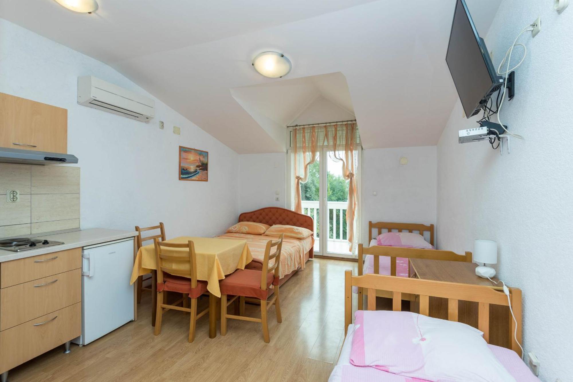 Apartments Cipetic Kaštela Zewnętrze zdjęcie