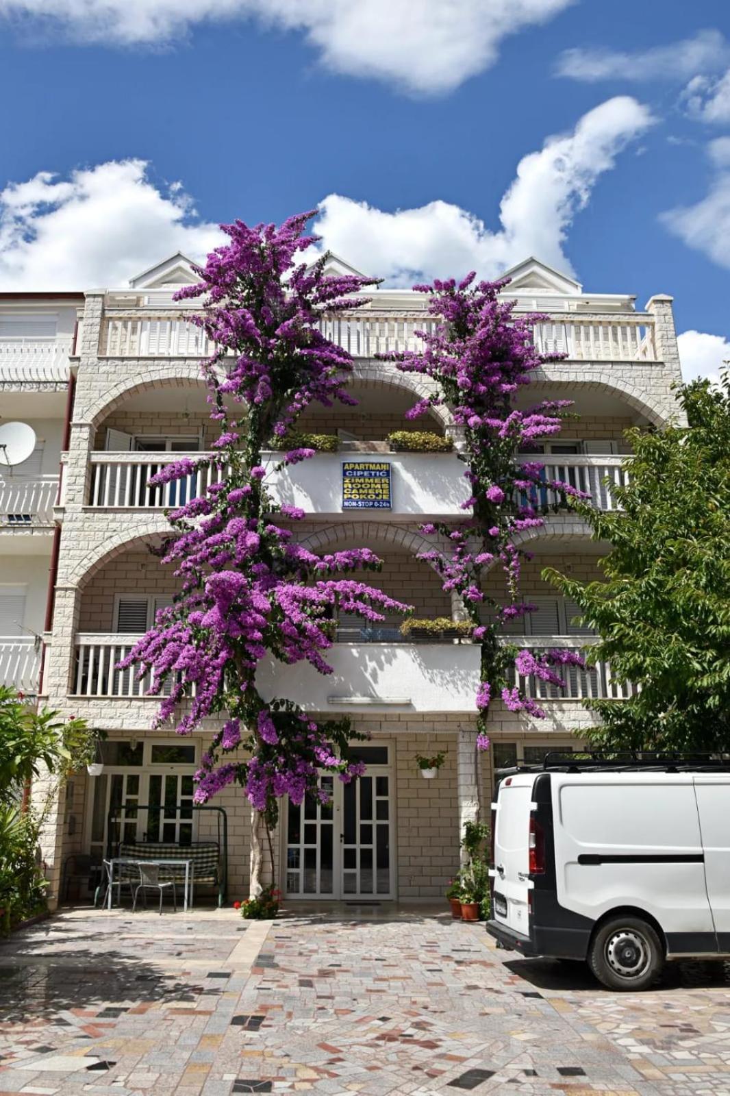 Apartments Cipetic Kaštela Zewnętrze zdjęcie